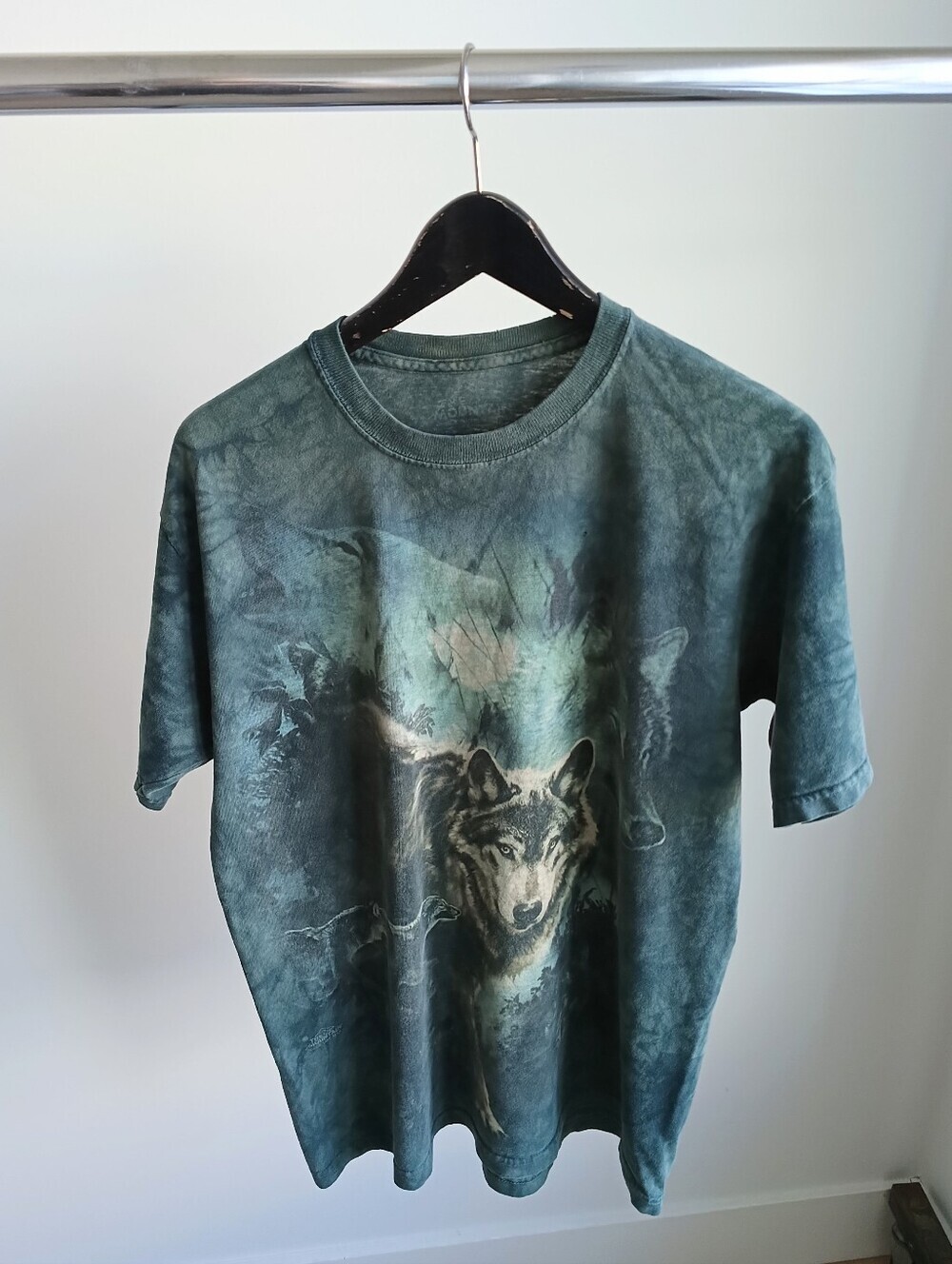 VTG 2011 The Mountain Wolves Green Tie Dye Tee M